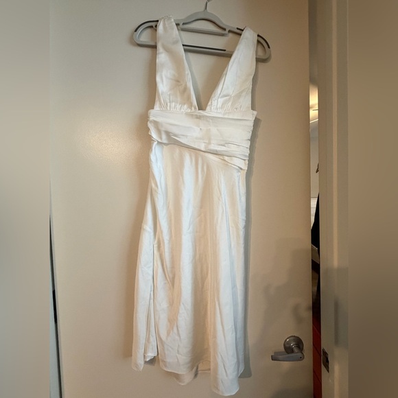 DANIELLE GUIZIO White Slit Satin Dress - Picture 3 of 9
